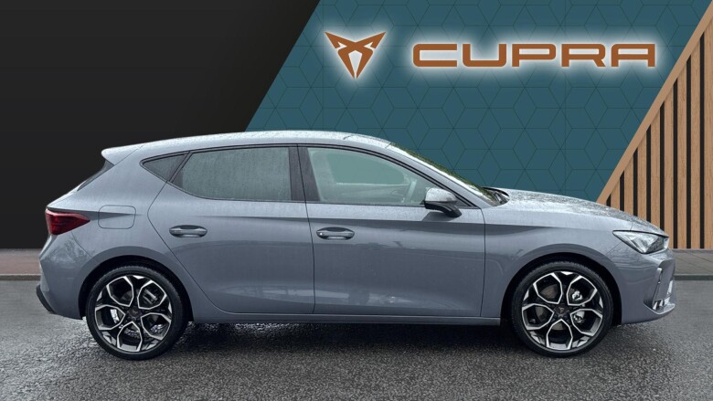 CUPRA Leon 1.5 eTSI 150 V1 5dr DSG Petrol Hatchback